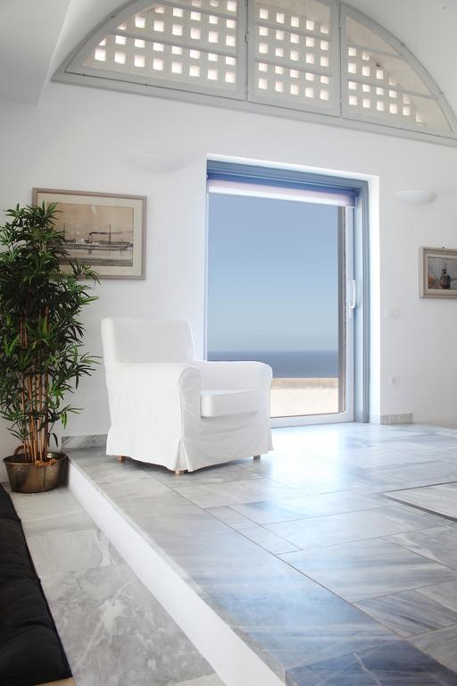 Beautiful Oia Villa Exterior photo