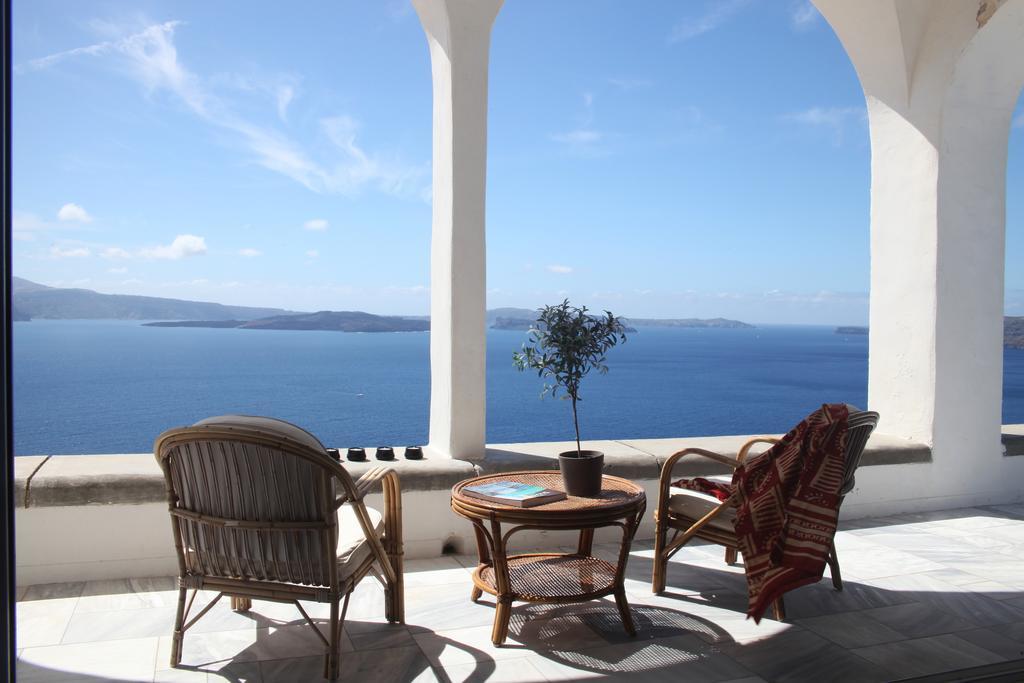 Beautiful Oia Villa Exterior photo
