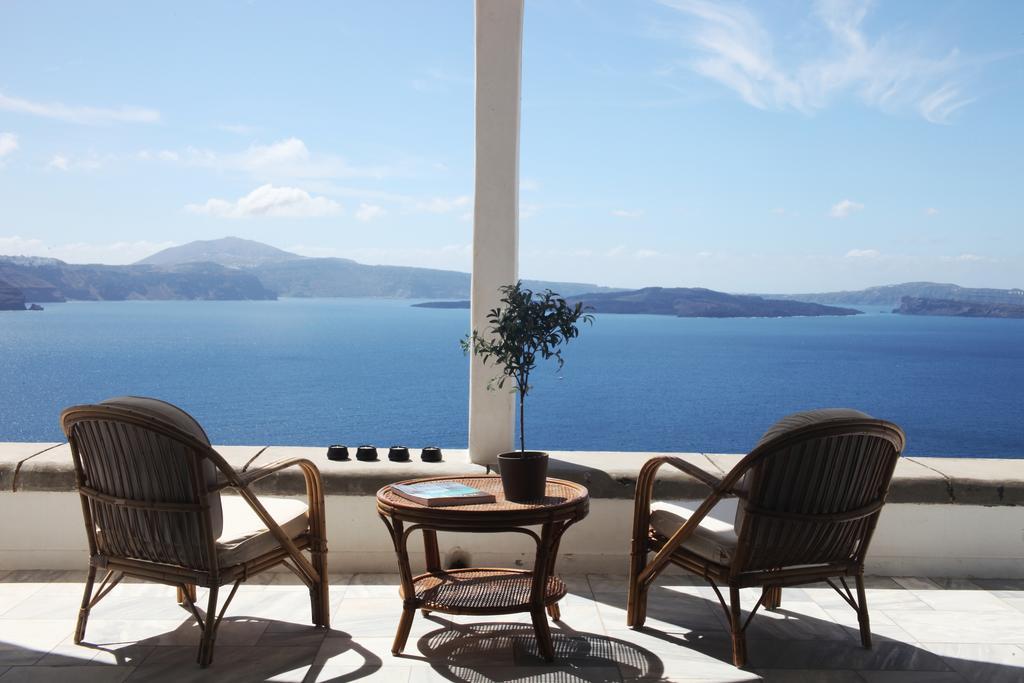 Beautiful Oia Villa Exterior photo
