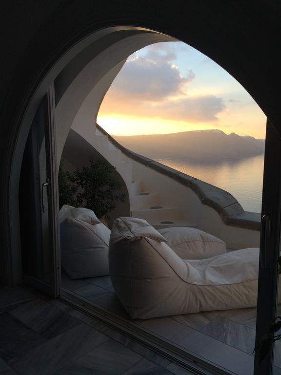 Beautiful Oia Villa Exterior photo