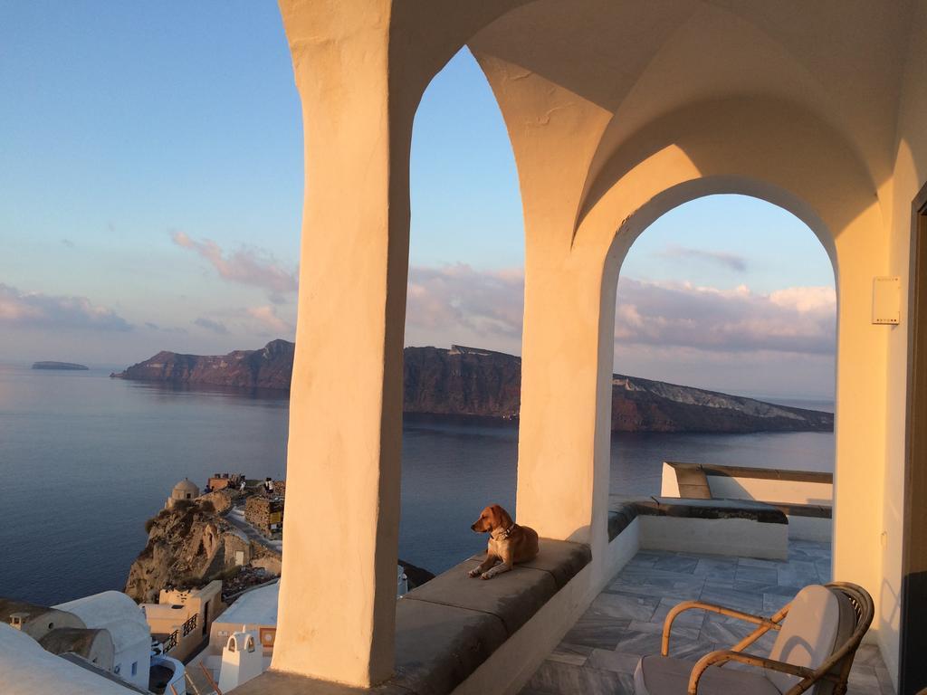Beautiful Oia Villa Exterior photo