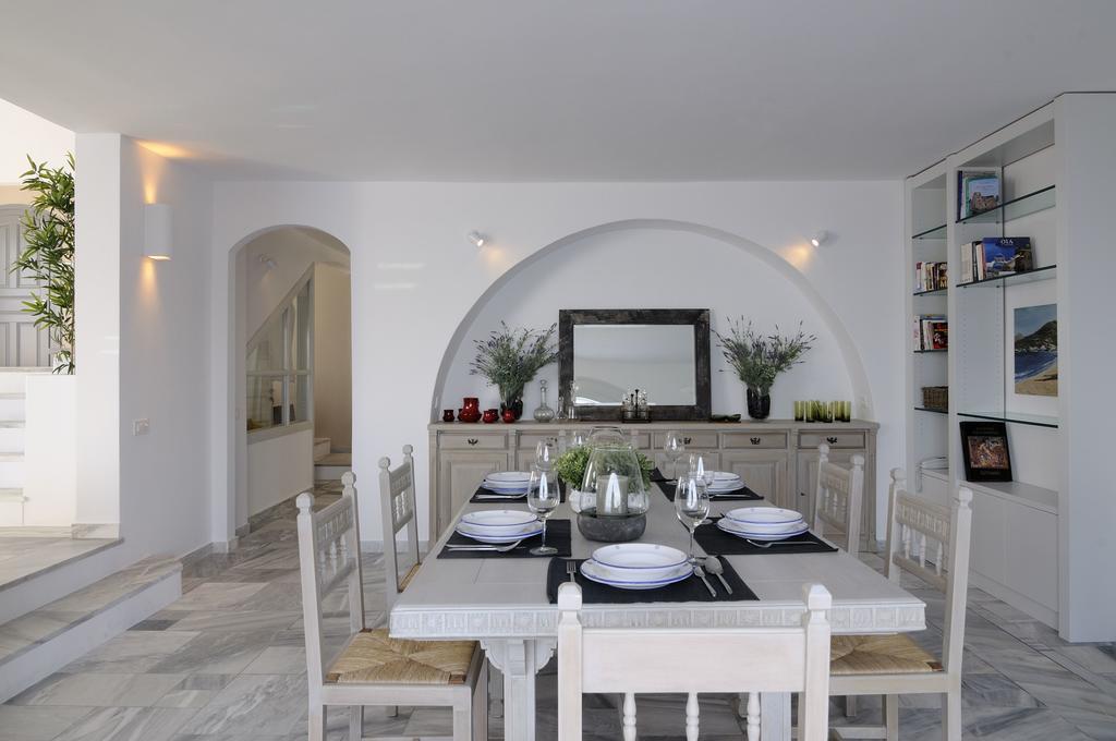 Beautiful Oia Villa Exterior photo