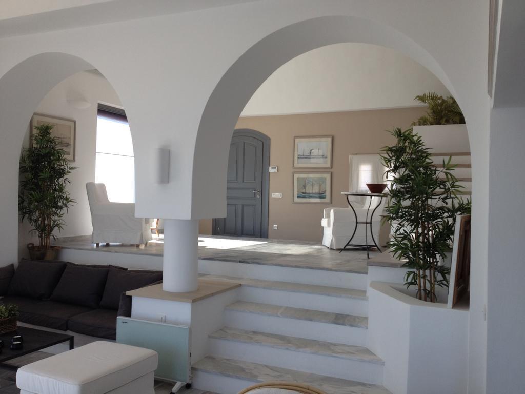 Beautiful Oia Villa Exterior photo